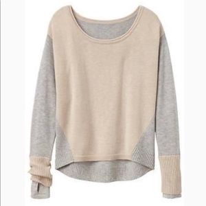 Athleta oatmeal and grey Sweater